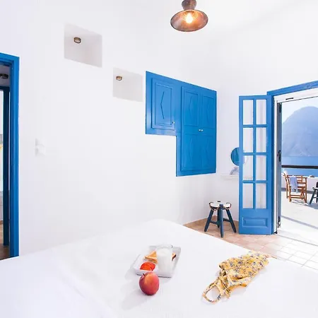 The At Kastelli Bay, Luxury Waterfront Villa Arginonda