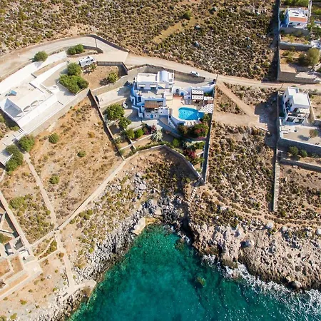 The At Kastelli Bay, Luxury Waterfront Villa *