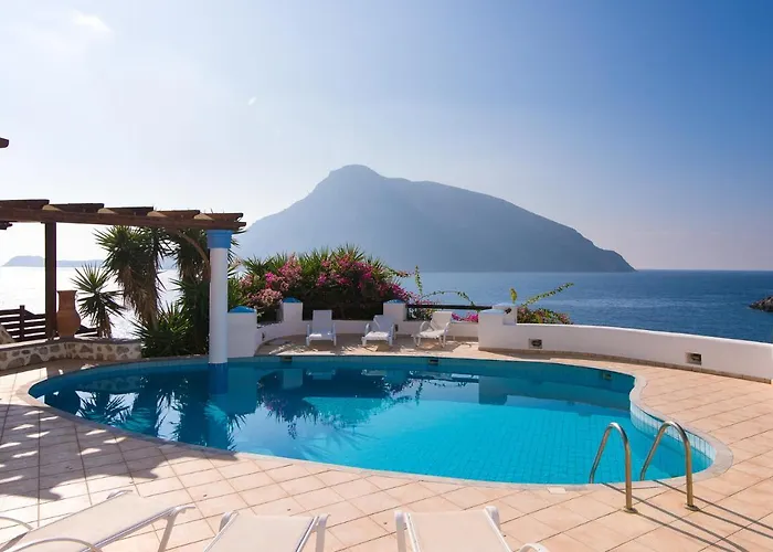 Villa The At Kastelli Bay, Luxury Waterfront Arginonda