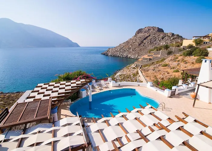 The At Kastelli Bay, Luxury Waterfront * Arginonda