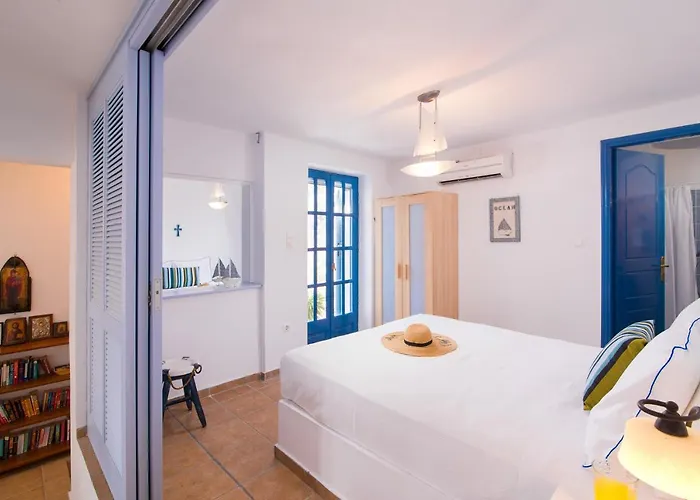 The At Kastelli Bay, Luxury Waterfront